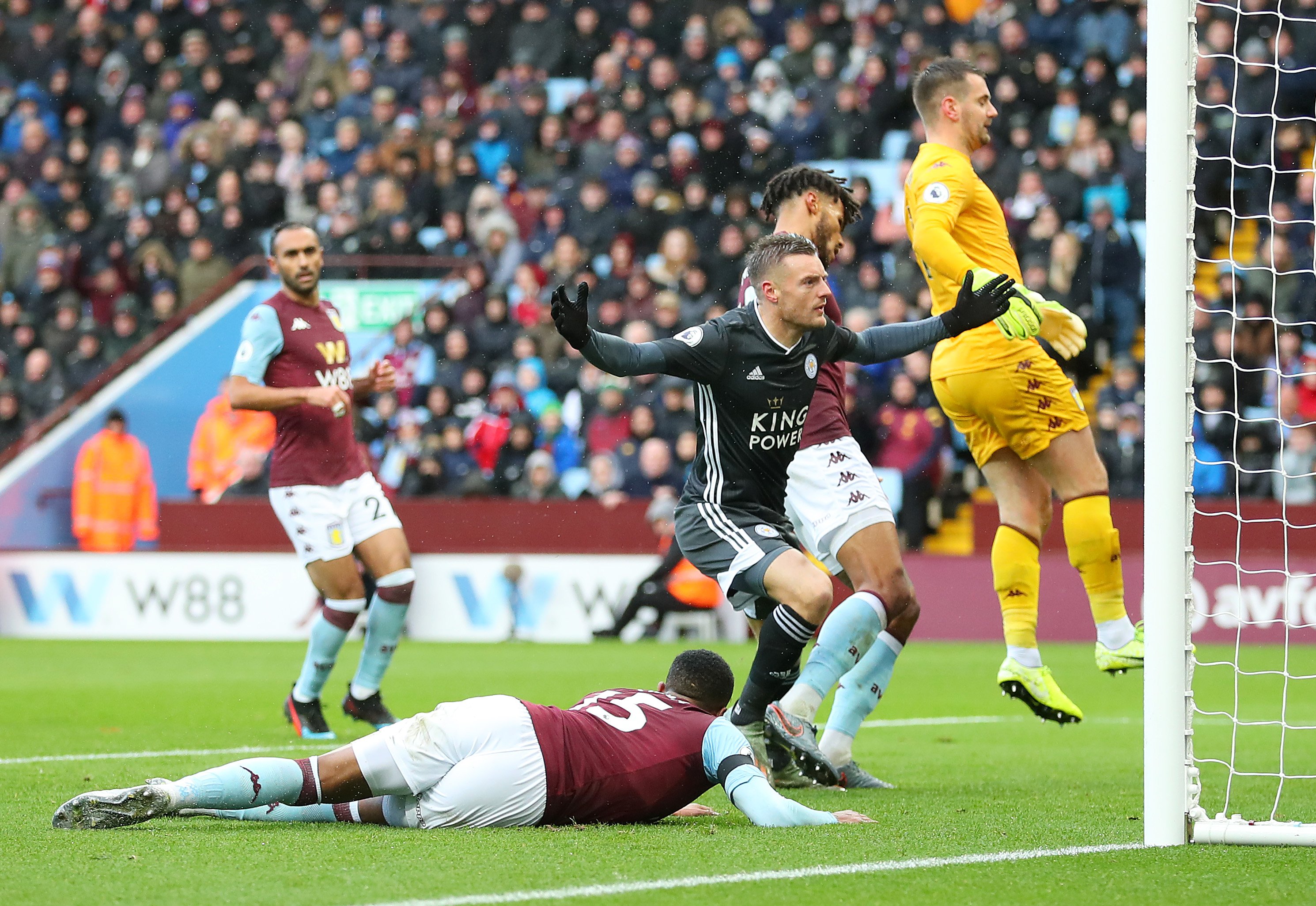 员中的佼佼 员中的佼佼